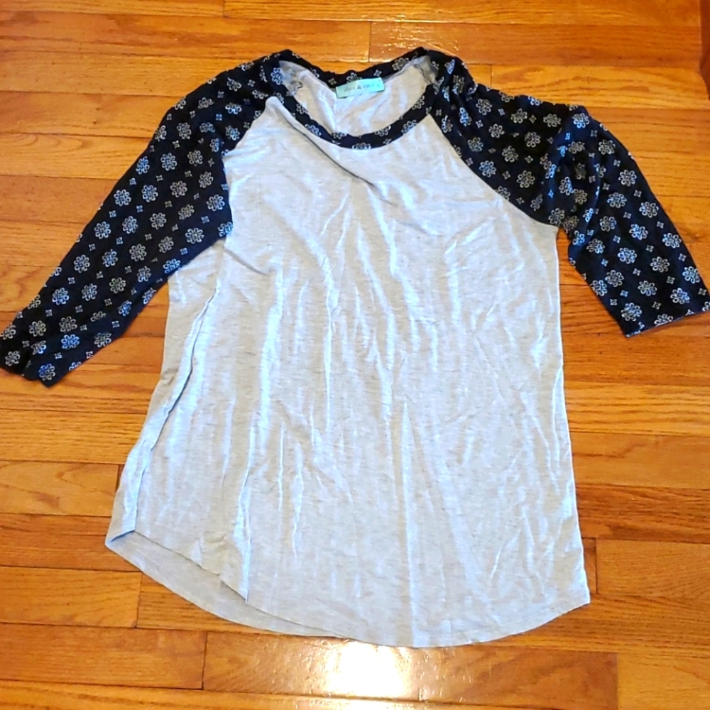Raglan tee